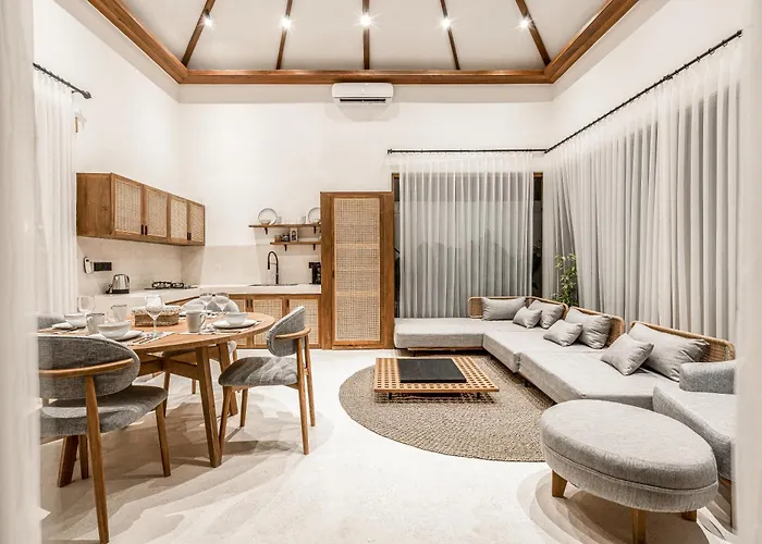 Villa Casa Mira - Escape With Private Pool & Outdoor Lounge