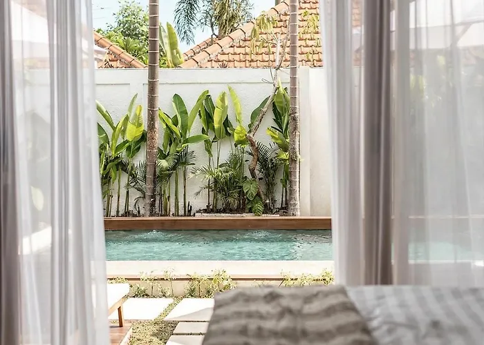 Casa Mira - Escape With Private Pool & Outdoor Lounge Ubud (Bali)