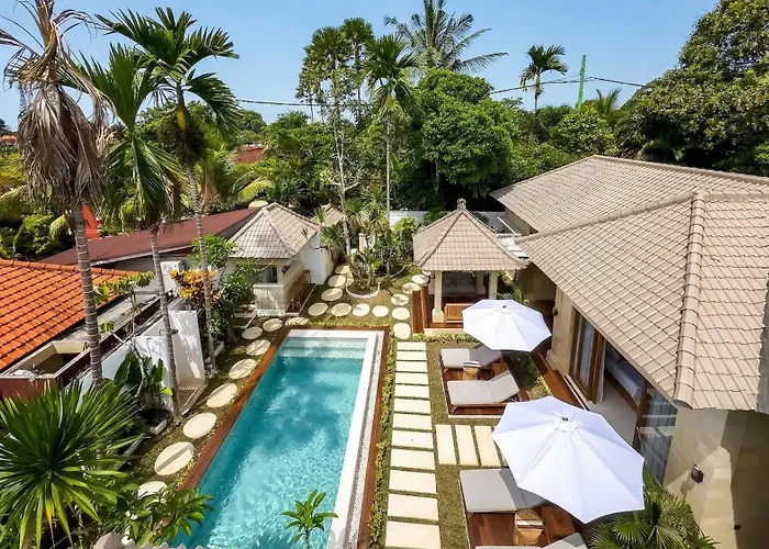 Casa Mira - Escape With Private Pool & Outdoor Lounge Villa *